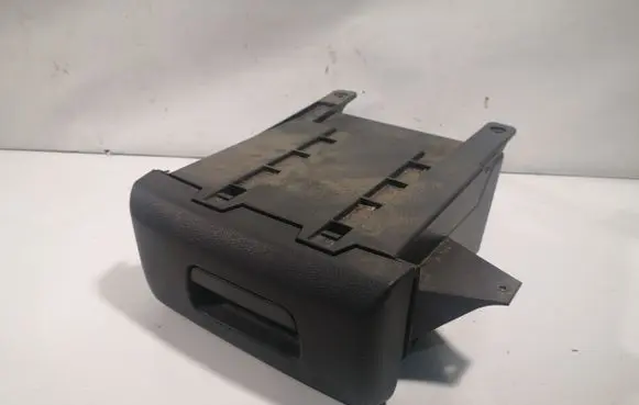 Volkswagen Golf Plus Glove box 5M0881578A