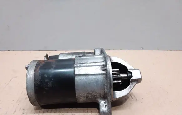 KIA Sportage Starter motor 361002B220