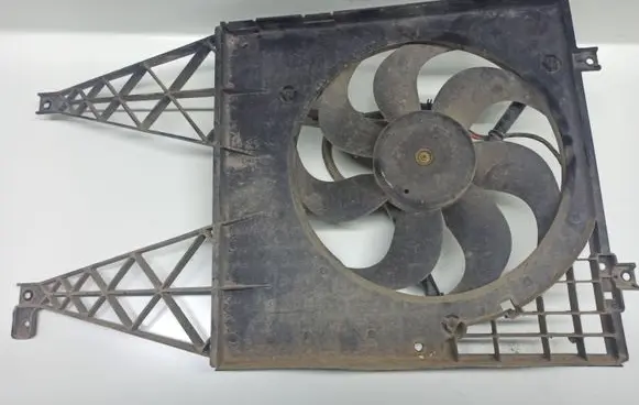 Seat Toledo II (1M) Electric radiator cooling fan 1J0121207