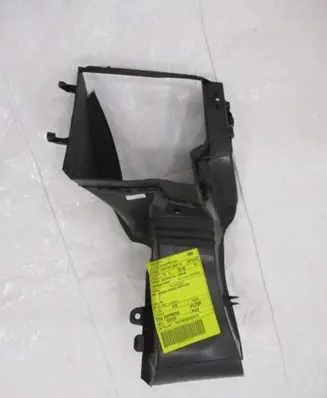 Citroen C4 II Picasso Intercooler air guide/duct channel 9676144380
