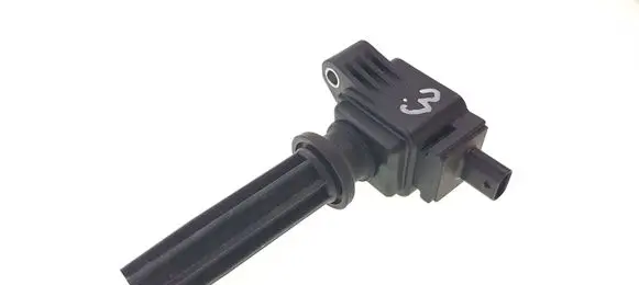 Ford Escape III High voltage ignition coil CM5E12A366BC B15Y2701255 DQ3NA