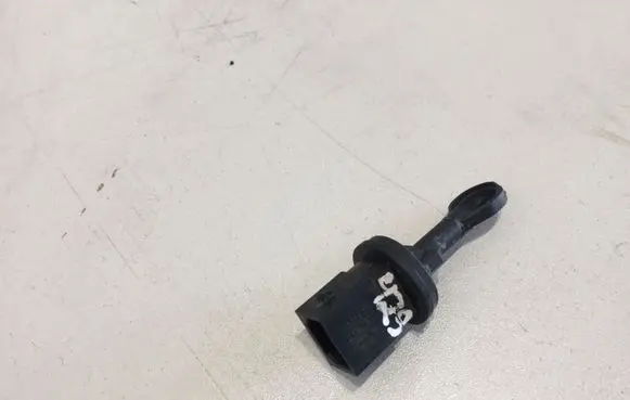 Audi A4 S4 B7 8E 8H Interior temperature sensor 4E0820539