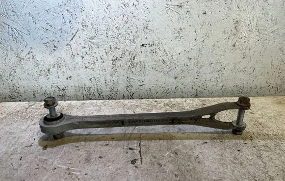 Dodge Challenger Rear control arm 68210633AA