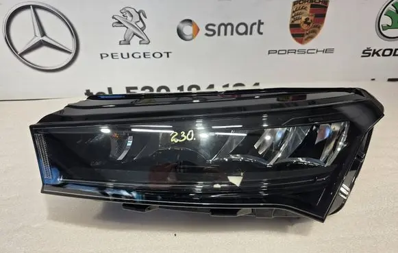 Skoda Enyaq iV Headlight/headlamp 5LB941015