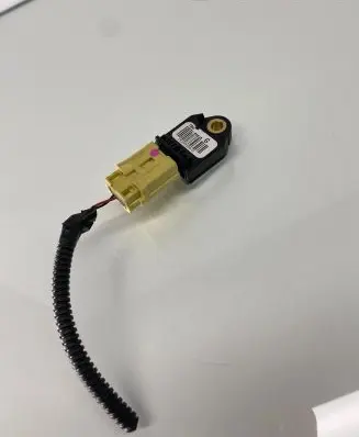 Toyota Yaris Airbag deployment crash/impact sensor 898310D010 2529095072