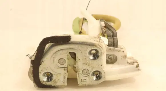 Mazda 3 III Front door lock 4H07A0701