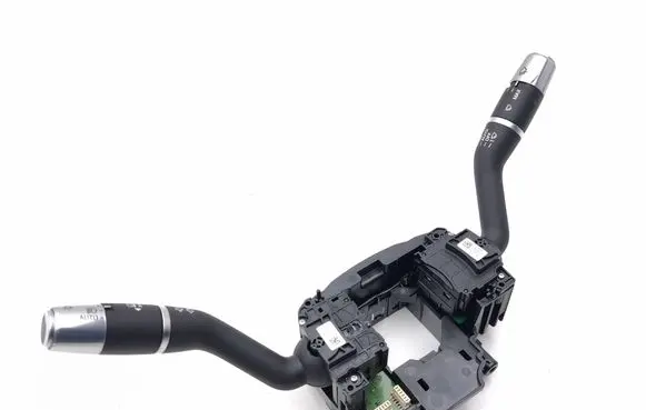 Jaguar I-Pace Wiper turn signal indicator stalk/switch M9R313N064DB