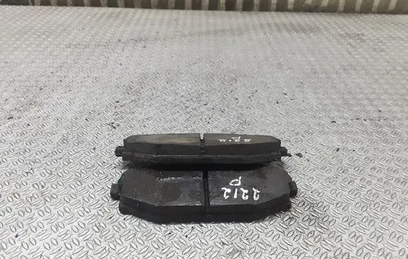 Hyundai Galloper Brake pads (front) 
