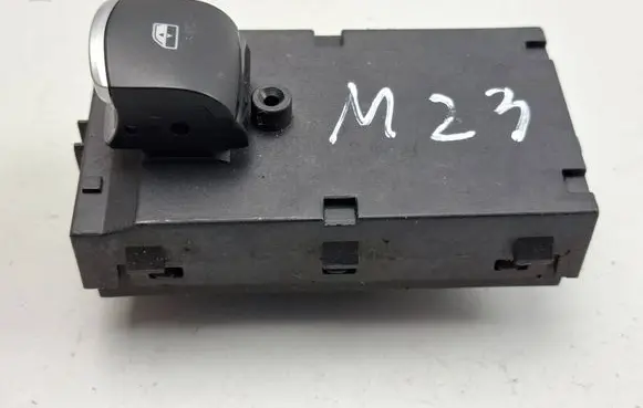 Alfa Romeo Giulia Electric window control switch 01561092280