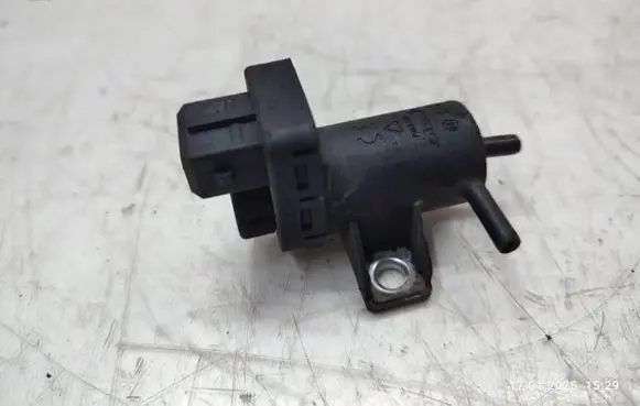Opel Movano B Turbo solenoid valve