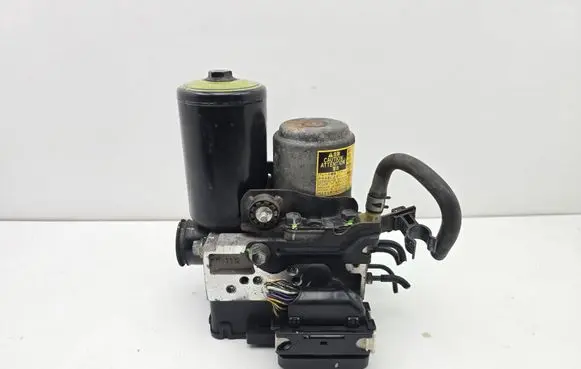 Lexus RX 330 - 350 - 400H ABS Pump 4451048060 1Q1242125 131242125
