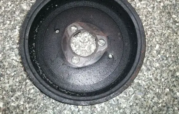 Volkswagen Touareg I Water pump pulley 059121031J