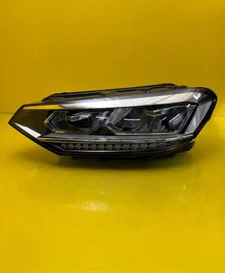 Volkswagen Touran III Headlight/headlamp 5TB941035B