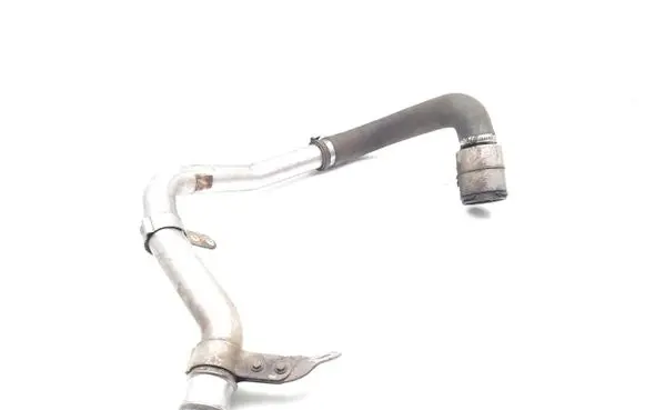 Nissan NV400 Intercooler hose/pipe