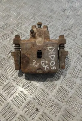 Mitsubishi Pajero Rear brake caliper 