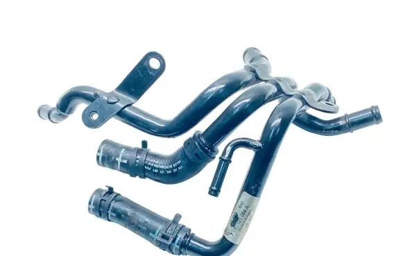 Volkswagen Golf VII Engine coolant pipe/hose 04L121064G 04L121051 04L121101