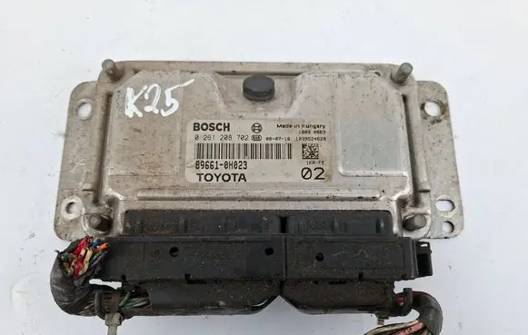 Toyota Aygo AB10 Engine control unit/module 896610H023 0261208702