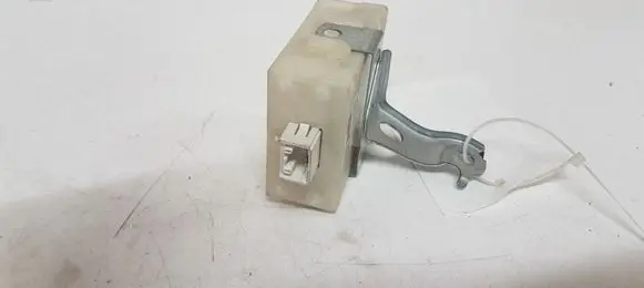 Toyota Avensis T250 Door central lock control unit/module 8974105070 73668012