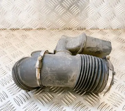 BMW 1 E81 E87 Air intake duct part 7536004 6577902