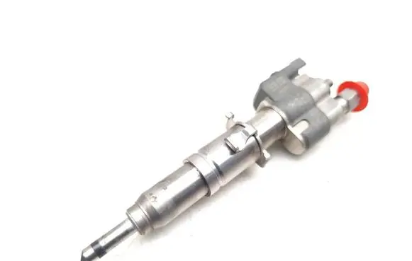 BMW 3 E90 E91 Fuel injector 7589048 7589048-03