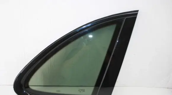 Porsche Cayenne (92A) Rear side window 7P5845298HD
