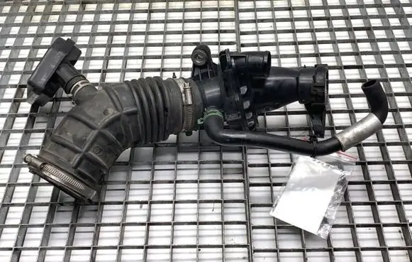 Nissan Qashqai Intercooler hose/pipe 165761844R