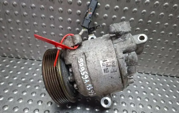 Peugeot 108 Air conditioning (A/C) compressor (pump) S27624554 88310YV010D
