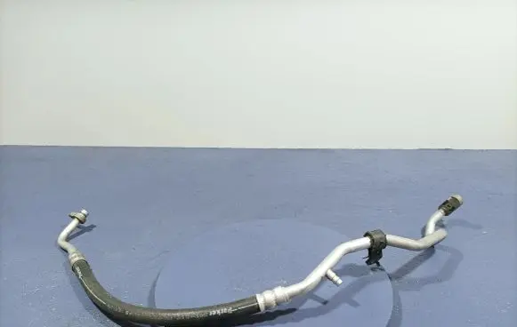 Mazda 6 Air conditioning (A/C) pipe/hose