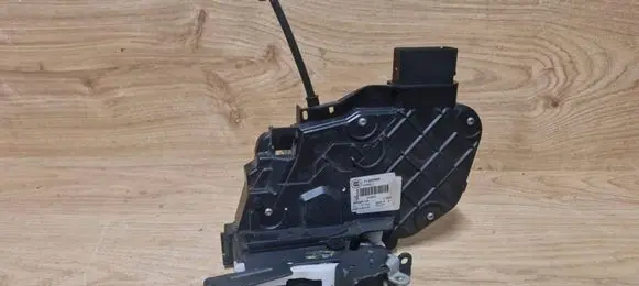 Front door lock