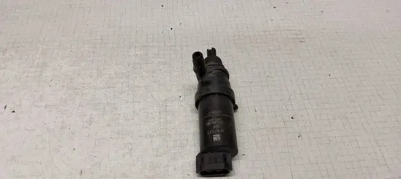 Opel Astra H Windscreen/windshield washer pump 13157637