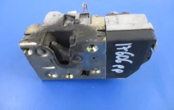 Citroen Berlingo Front door lock