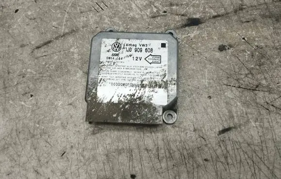 Skoda Octavia Mk1 (1U) Airbag control unit/module 1J0909608 5WK4154