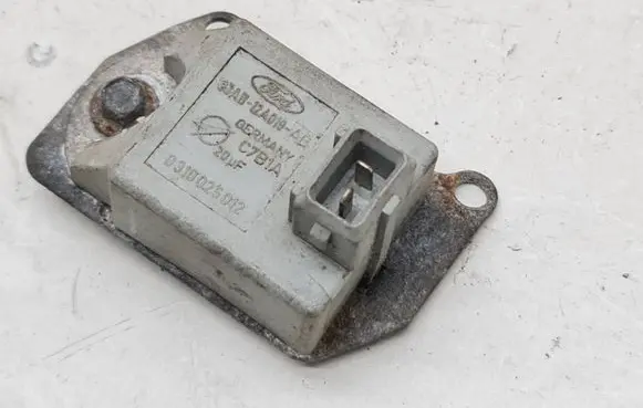 Ford Focus Ignition amplifier control unit 93AB12A019AB