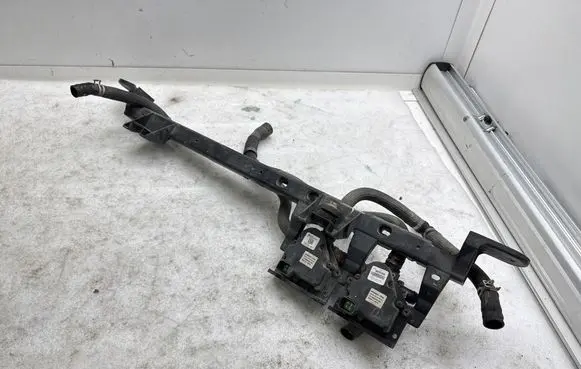 Tesla Model X Electric auxiliary coolant/water pump 600737000B 106422500C