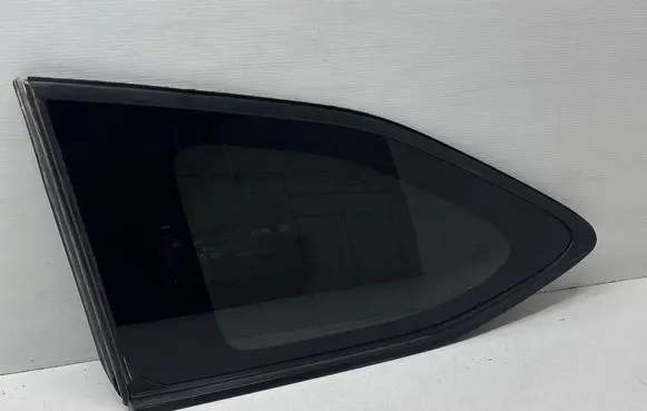 Toyota Highlander XU70 Rear side window 43R001956 191220 DOT15AS3