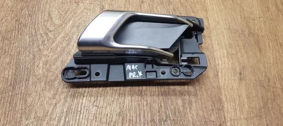 Porsche Macan (95B) Front door interior handle 95B837019
