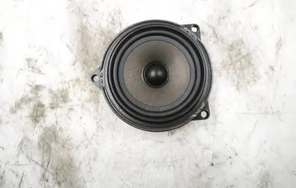BMW 3 E92 E93 Rear door speaker 9143231 18820010 902275492501