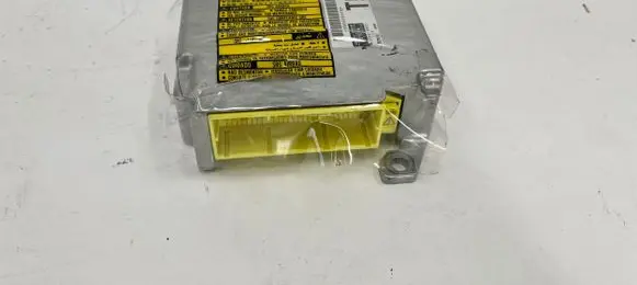 Lexus GS 300 350 430 450H Airbag control unit/module 8917030450 1523008552