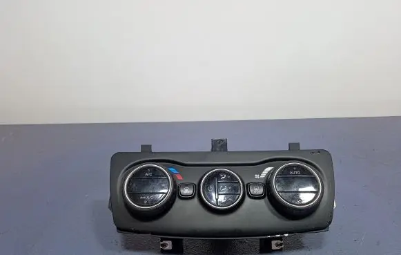 Fiat Tipo Climate control unit 07357133730