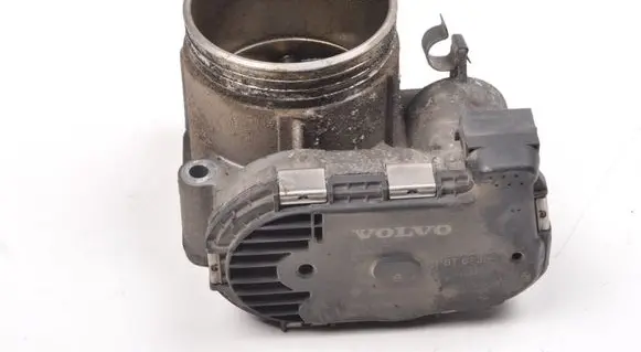 Volvo S60 Electric throttle body valve 30711553