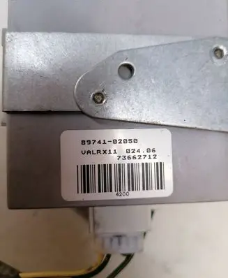 Toyota Corolla E120 E130 Door control unit/module 89741-02050