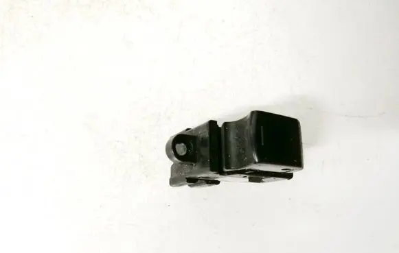 Nissan Qashqai+2 Electric window control switch