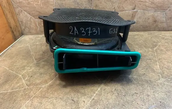 BMW 6 G32 Gran Turismo Subwoofer speaker 6801075