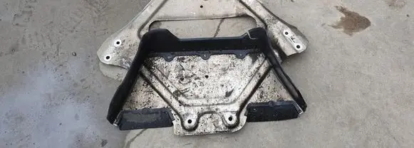 Porsche Boxster 986 Engine splash shield/under tray 98633126108SV5