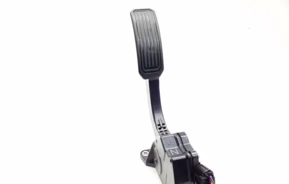 Toyota Prius (XW30) Accelerator throttle pedal 7811012010 1988007310