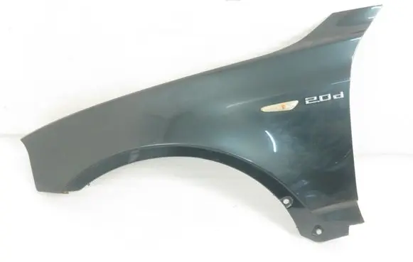 BMW X3 E83 Fender