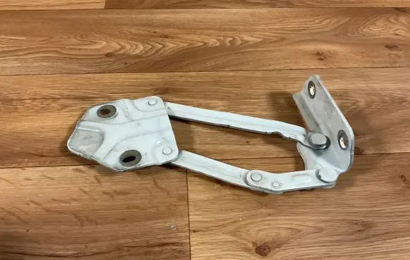 Volkswagen Caddy Engine bonnet/hood hinges 1T0823302E FB03