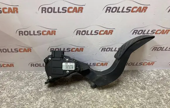 Audi A4 S4 B6 8E 8H Accelerator throttle pedal 8EI721523 6PV00837601
