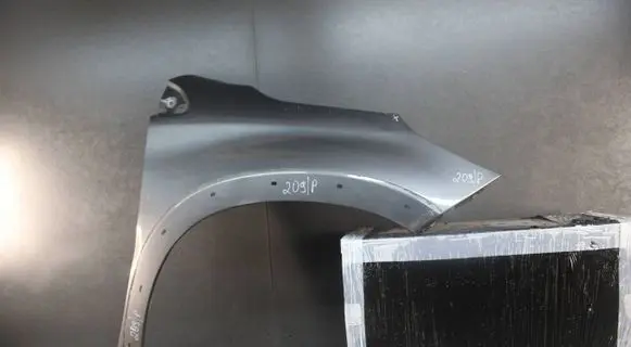 Peugeot 2008 I Fender mounting bracket 