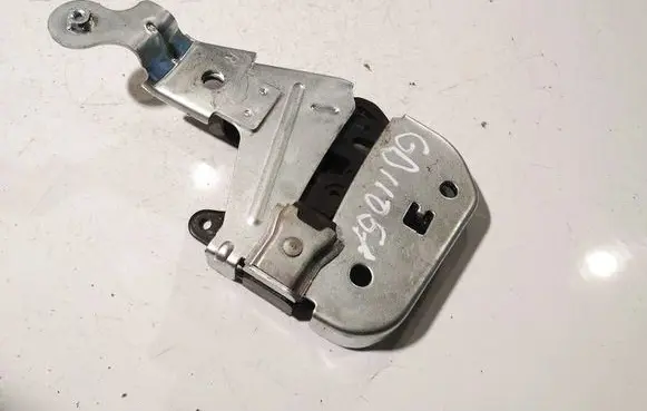 Honda FR-V Seat back rest lock catch